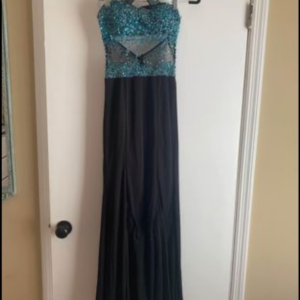 Prom dress